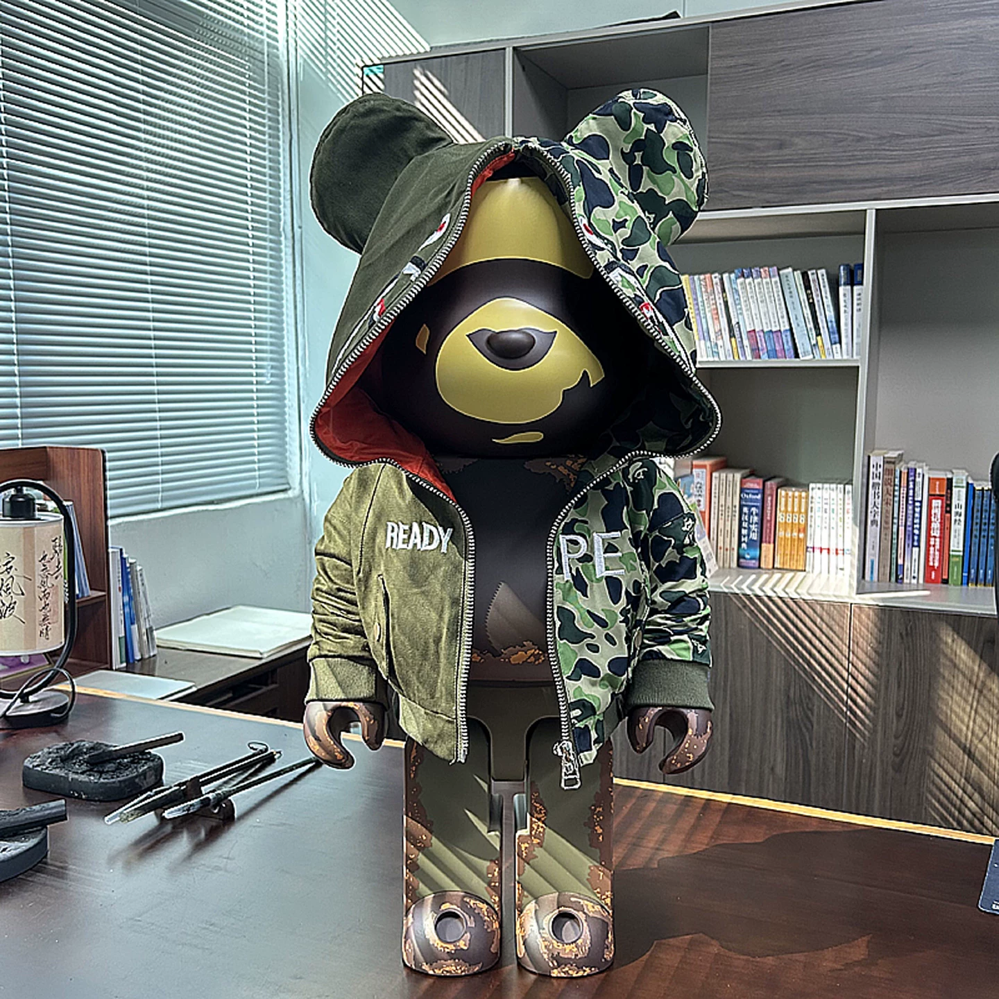bearbrick1000%暴力熊熊王70CM高客厅办公室落地潮玩摆件关节可动-海角潮玩